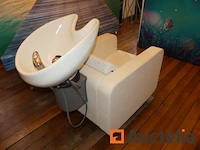 3 zetels met geïntegreerde wastafel voor het wassen van het haar - afbeelding 2 van  8