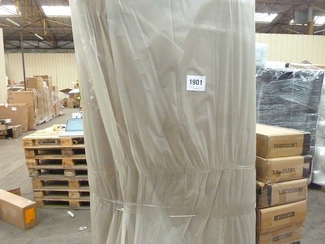 3-zits bank - crèmekleurig fluweel - afbeelding 8 van  8