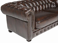 3-zits chesterfield bank 100% buffelleer - bruin met bruine reflecties - afbeelding 5 van  7