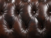 3-zits chesterfield bank 100% buffelleer - bruin met bruine reflecties - afbeelding 7 van  7