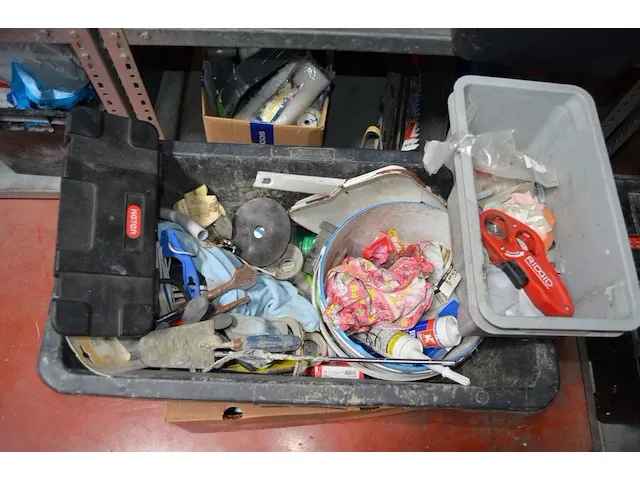 3 zwart pvc bakken met klein handgerief (6) - afbeelding 9 van  12
