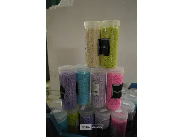±30 decoratiesteentjes div kleuren - afbeelding 2 van  3