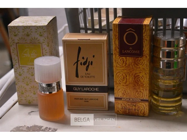 ±30 div soorten klassieke parfums - afbeelding 3 van  3
