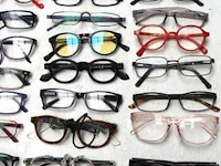 30 diverse leesbrillen - afbeelding 3 van  3