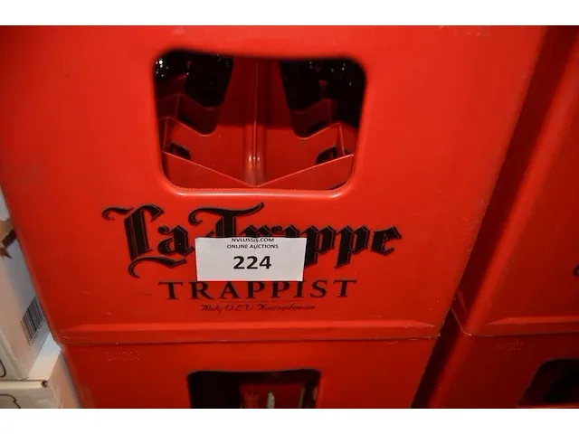 30 fl. wilderen cuve clarisse 33cl, 44 fl. wilderen 33cl, 21 fl. la trappe dubbel 33cl, 20 fl. la trappe blond 33cl, 12 fl. la trappe quadruppel 33cl, 46 fl. la trappe tripel 33cl , 24 fl. bruse zot 33cl - afbeelding 6 van  11