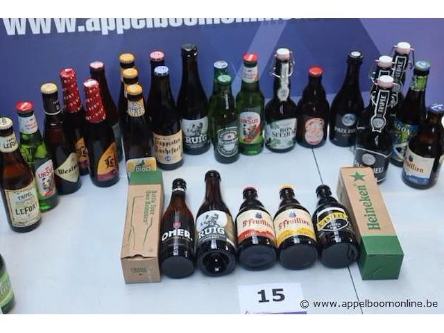 30 flesjes diverse bieren - afbeelding 1 van  2