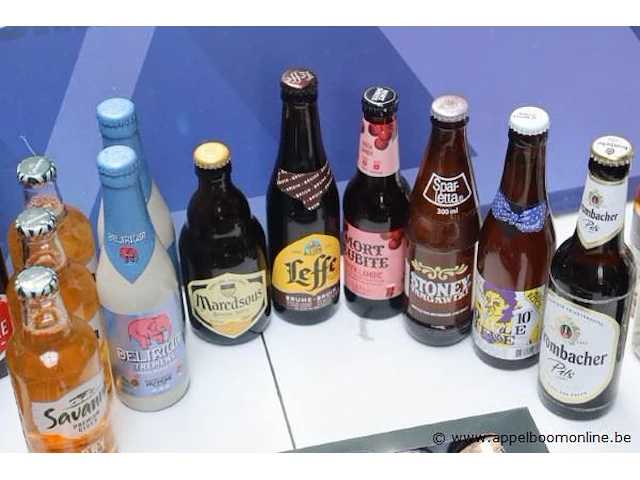 30 flesjes diverse bieren - afbeelding 2 van  4