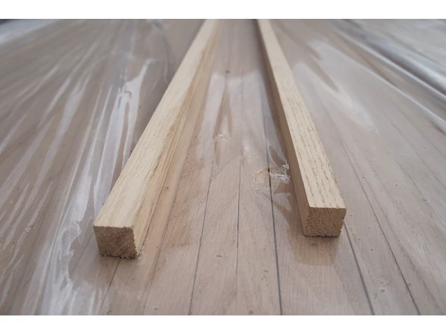 30 lm massief eiken plinten 15x15 - afbeelding 4 van  6