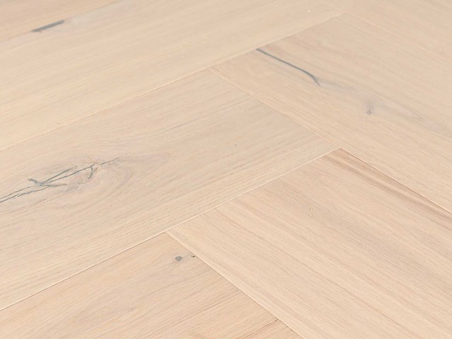 30 m2 parket eiken visgraat mutliplank - 725 x 180 x 14 mm - afbeelding 1 van  4