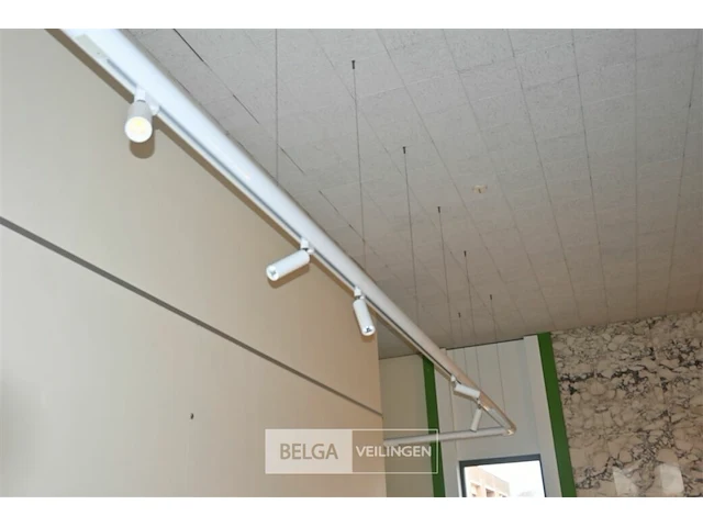 30 meter spotrail met spots - afbeelding 2 van  4