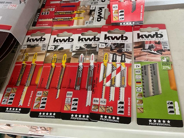 30 schuurbanden en 8 sets zaagjes - afbeelding 5 van  12