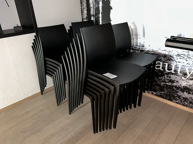 30 stoelen siesta - afbeelding 1 van  3