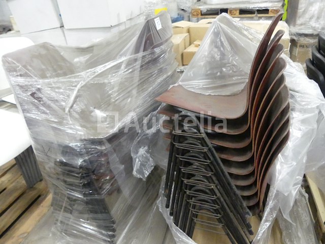 30 stoelen - afbeelding 4 van  5