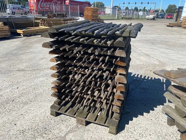 30 stuks kastanje poort 100cmh x 100cmb - afbeelding 2 van  2