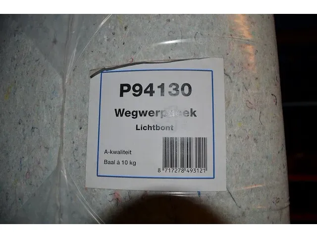 30 verf producten, 2 metalen rekken, kuisdoeken, doos vet, 5 jerrycans (9,10,12,14,15) - afbeelding 13 van  15