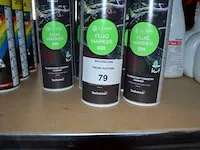 30 verf producten, 2 metalen rekken, kuisdoeken, doos vet, 5 jerrycans (9,10,12,14,15) - afbeelding 14 van  15