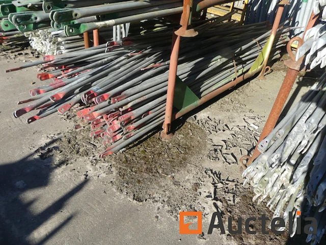 300 gegalvaniseerde steigerladders - afbeelding 1 van  12