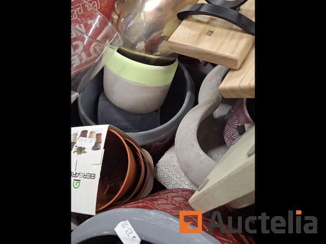 300 stuks potten, planten & decoratie - afbeelding 2 van  4