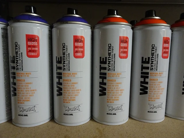 300x 400 ml spuitbus white synthetic gloss spray paint - afbeelding 4 van  9
