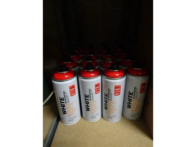 300x 400 ml spuitbus white synthetic gloss spray paint - afbeelding 8 van  9