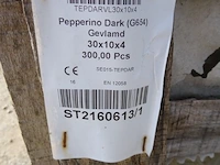 300x natuursteen pepperino dark - afbeelding 5 van  5