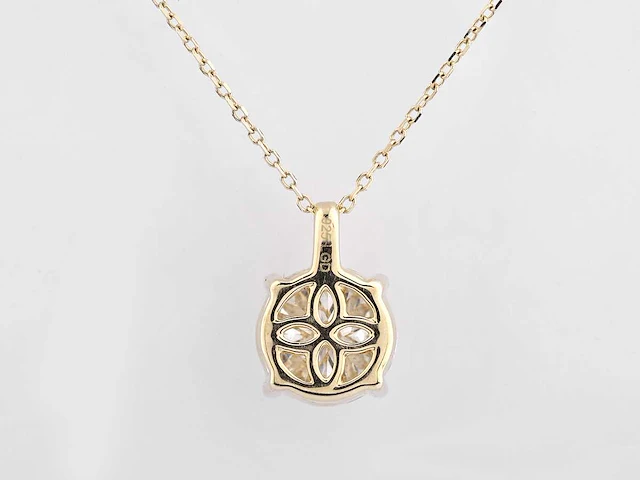 3.02 cts lab grown diamond pendant 18 inch - afbeelding 4 van  8