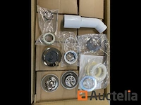 304 complete sets afvoergarnituren en overloop voor badkuipen - afbeelding 5 van  9