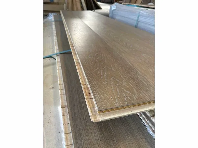 30,48 m2 eiken meerlagen parket 746 - afbeelding 3 van  3