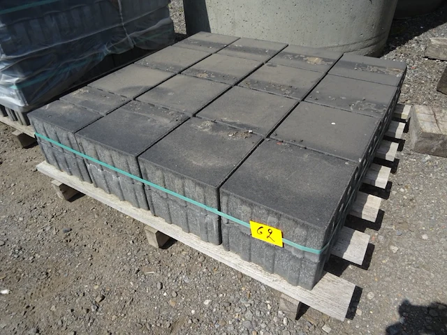 30x betonklinker - afbeelding 1 van  3
