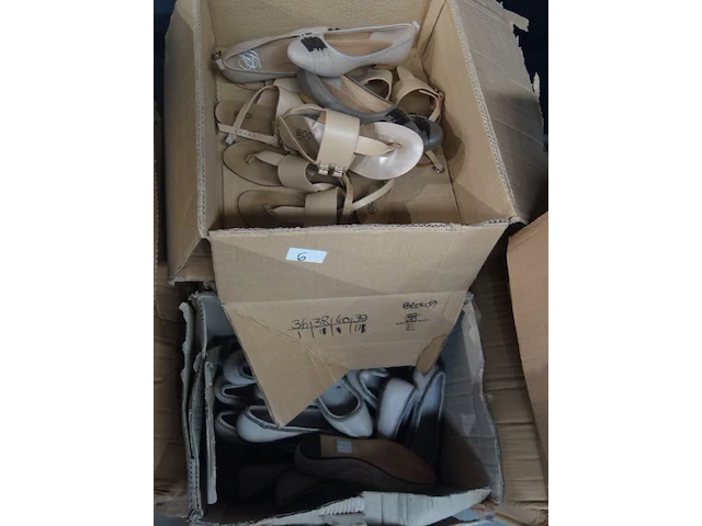 30x diverse schoenen - afbeelding 2 van  10
