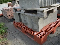 31 borduren 1 m, 11 halfronde borduren (zonder pvc paletten) - afbeelding 6 van  7
