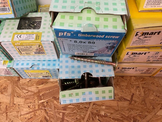 31 dozen hollewandpluggen; cellenbetonnagel; universele schroeven; pluggen - afbeelding 5 van  11