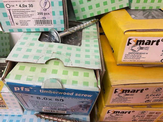 31 dozen hollewandpluggen; cellenbetonnagel; universele schroeven; pluggen - afbeelding 9 van  11