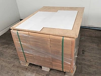 31 m2 laminaat tegel - 810 x 400 x 8 mm - afbeelding 4 van  4