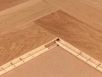 31 m2 multiplank eiken visgraat parket - 660 x 110 x 14 mm - afbeelding 3 van  4