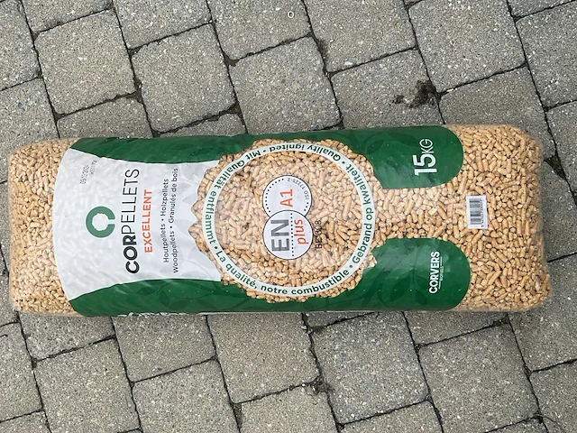 31 zakken houtpellets corpellets(15kg) - afbeelding 2 van  3