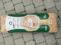 31 zakken houtpellets corpellets(15kg) - afbeelding 2 van  3