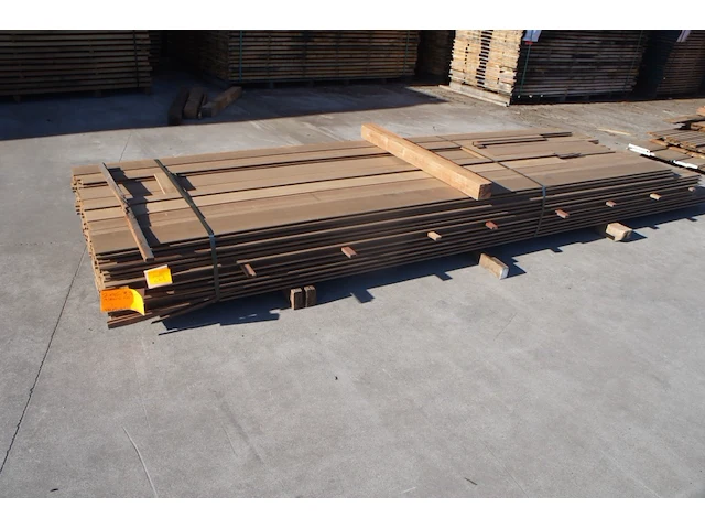 31,07 m² ayous gevelbekleding - afbeelding 1 van  6