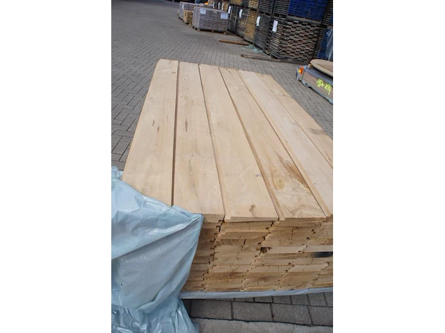 31,42 m² eiken gevelbekleding - afbeelding 2 van  7