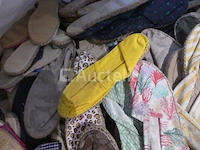 315 veelkleurige losse espadrilles - afbeelding 3 van  7