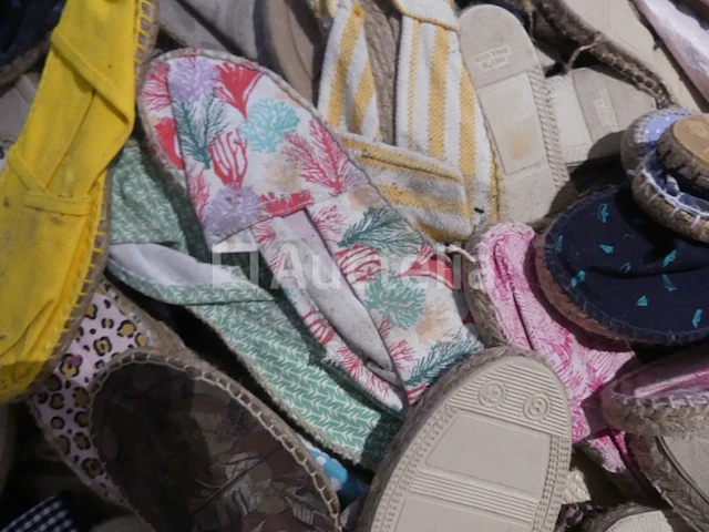 315 veelkleurige losse espadrilles - afbeelding 6 van  7