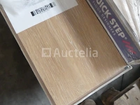 31,92 m² quick step laminaatvloer - afbeelding 6 van  6