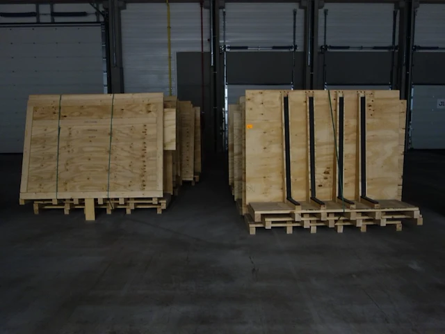 31x houten kisten - afbeelding 1 van  3