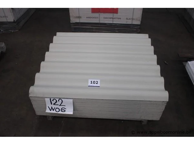 31x neptunus golfplaat 76 122x110 ba-rh wog345 (80 st/pal) (= 6 1/4 golven met 4 voorgegroefde hoeken) - afbeelding 1 van  3