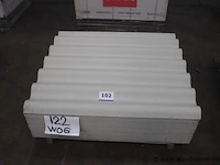 31x neptunus golfplaat 76 122x110 ba-rh wog345 (80 st/pal) (= 6 1/4 golven met 4 voorgegroefde hoeken) - afbeelding 1 van  3
