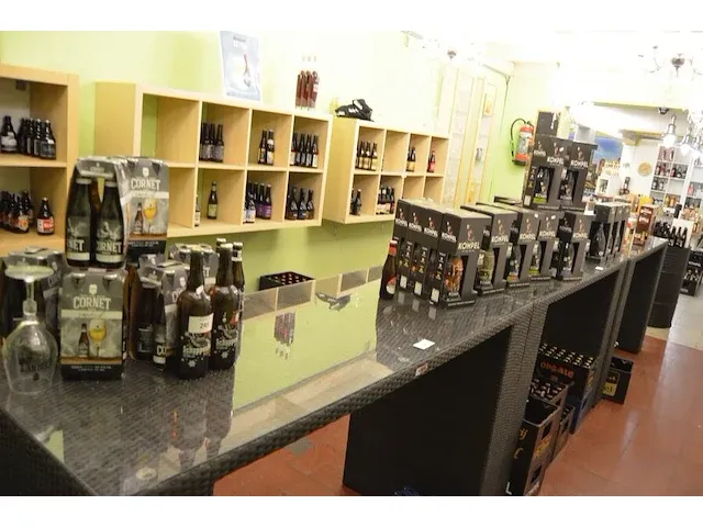 32 fl. cornet oaked smoked 33cl, 4 fl. kompel mijnschool + 2 glazen 75cl, 2 fl. kompel het eeuwfeest + 2 glazen 75cl, 3 fl. kompel lor noir + 2 glazen 75cl, 3 fl. kompel bovengronds + 2 glazen 75cl - afbeelding 1 van  19