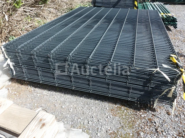 32 harde omheiningpanelen - afbeelding 1 van  4