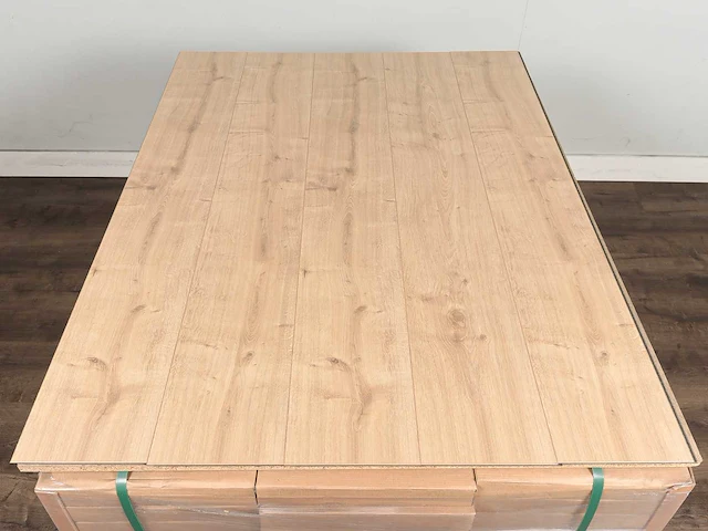 32 m2 laminaat plank - 1285 x 192 x 12 mm - afbeelding 3 van  4