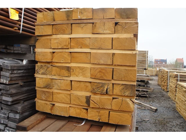 3,20 m³ industrieel eiken balken 100x200 - afbeelding 2 van  3