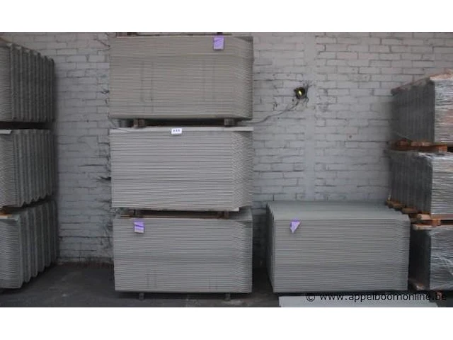 320x neptunus golfplaat 76 152x110 ba-haf nag100 (80 st/pal) (= 6 1/4 golven met 2 afgeschuinde hoeken t.b.v. ronddekken: enkel voor dekking van rechts naar links) - afbeelding 1 van  2